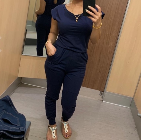 🆕 Navy ~ Off Shoulder Jumpsuit - Picture 6 of 7
